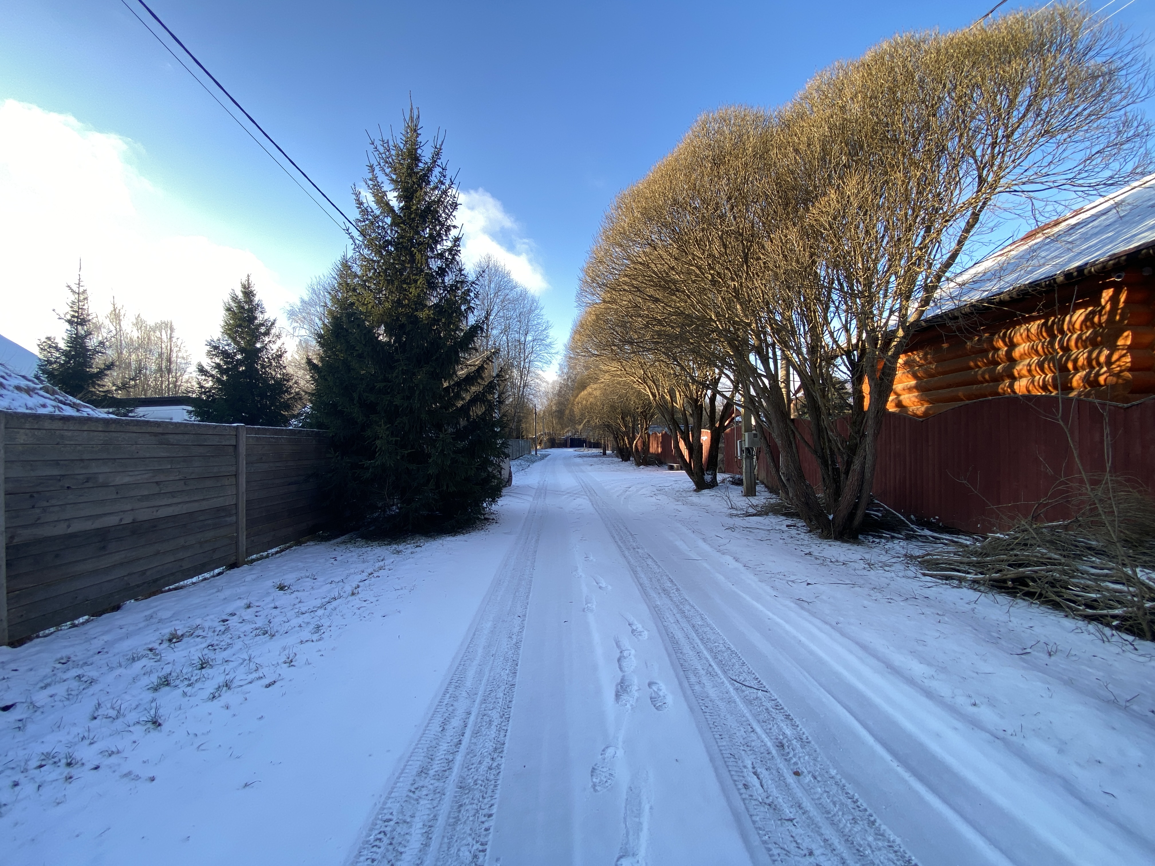 Подъезд к участку