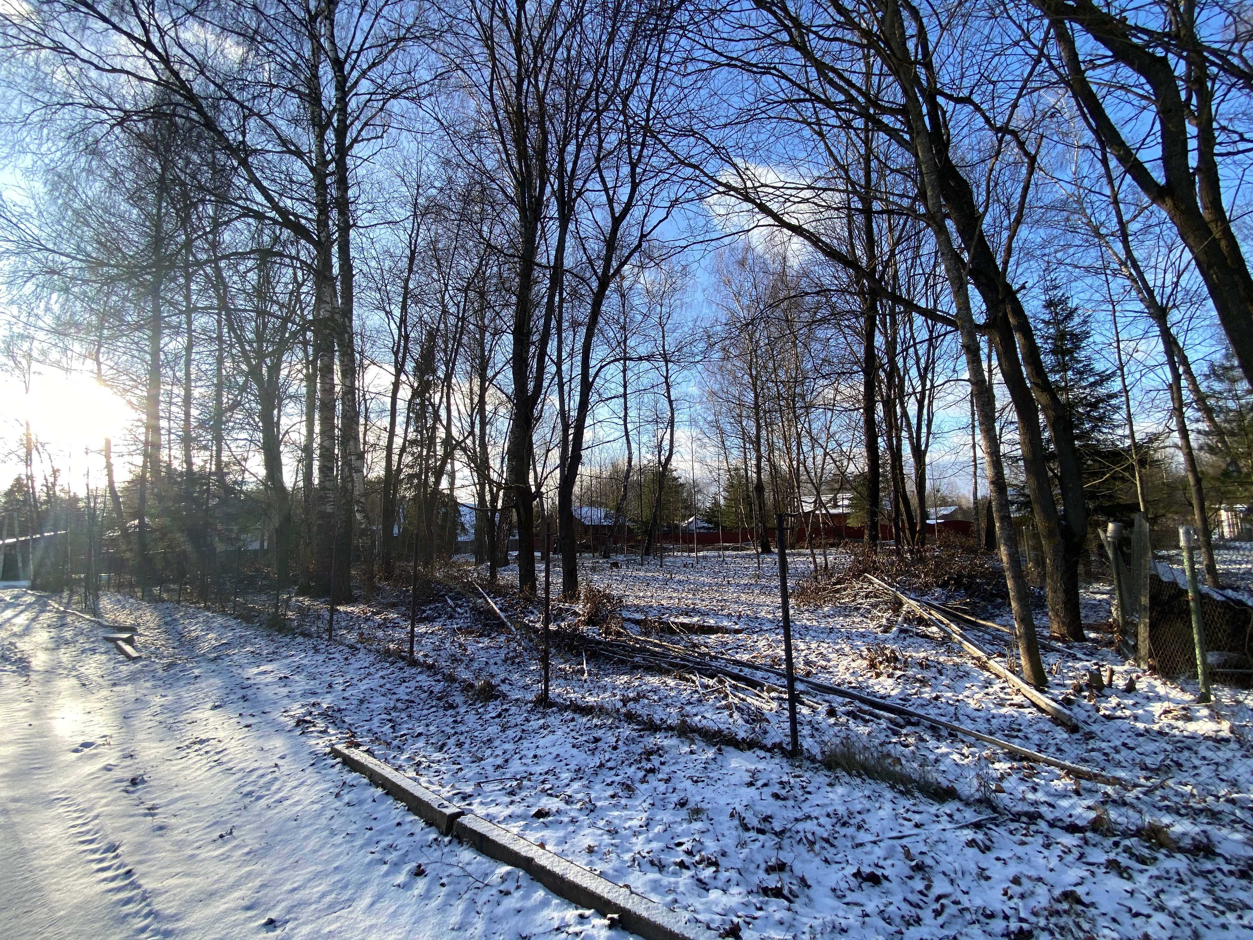 Участок внутри