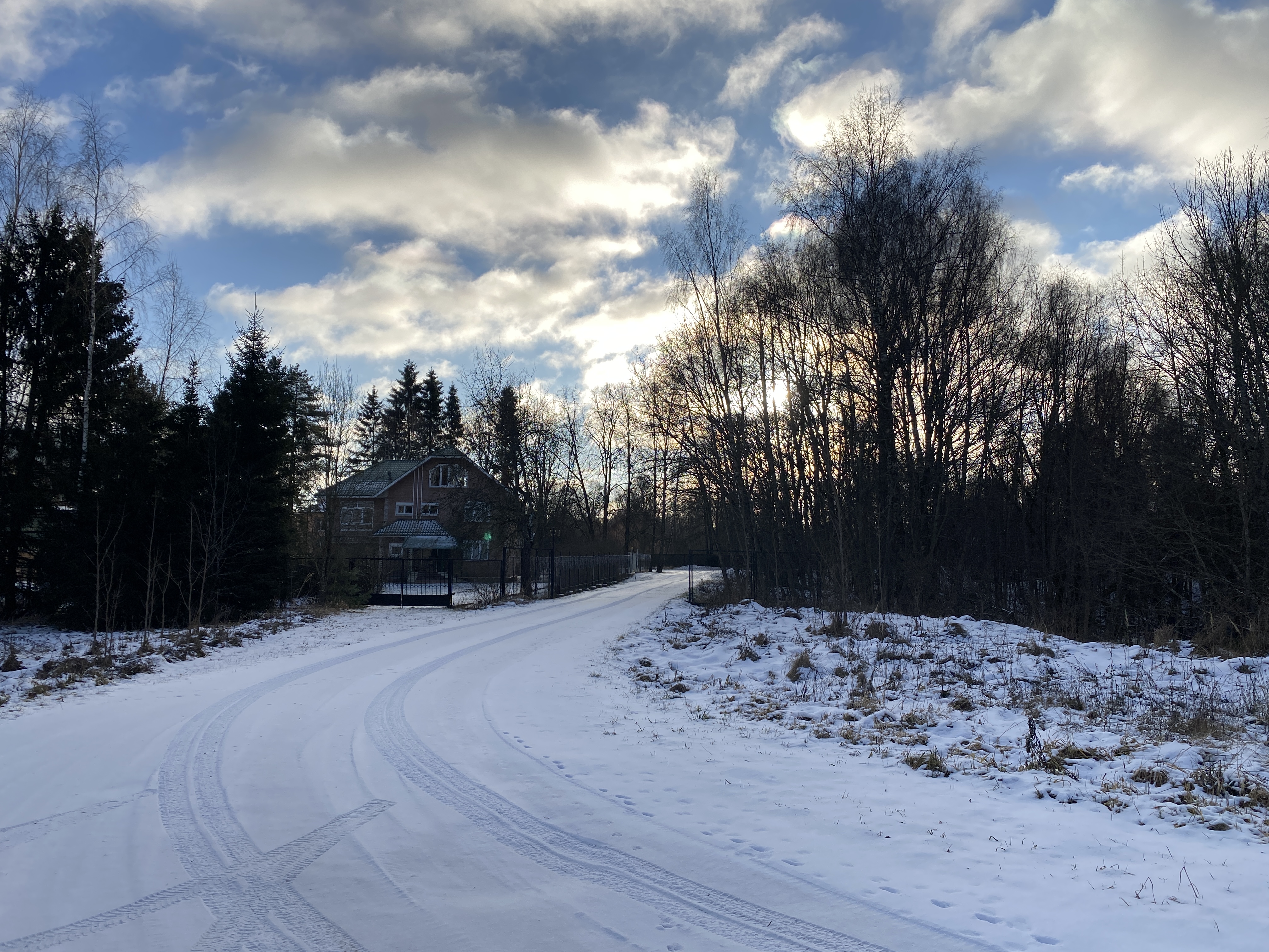 Подъезд к участку